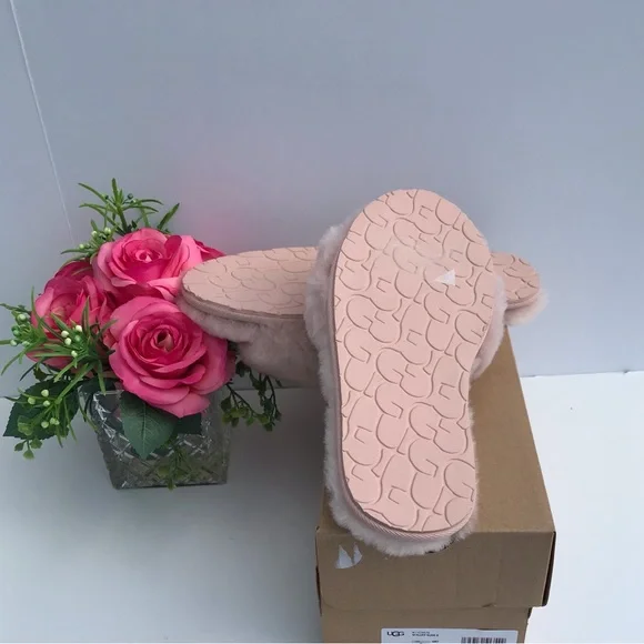 UGG Fluff Slide II - Picture 7 of 9